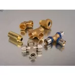 Kötéstechnikai szerelvények, Idomok, csatlakozók